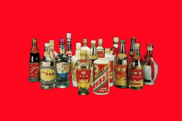 伊犁伊宁县回收十八老酒.jpg